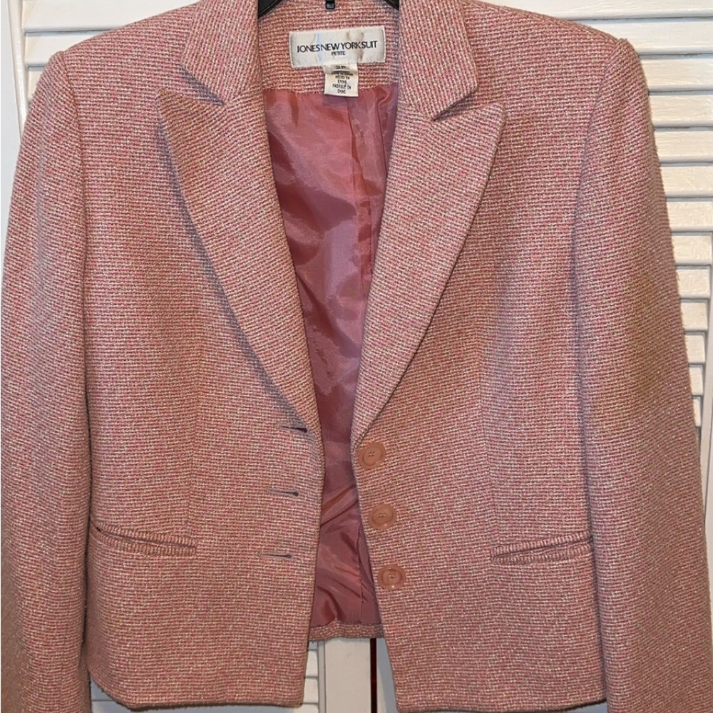 Jones New York Pink Skirt Suit 2P